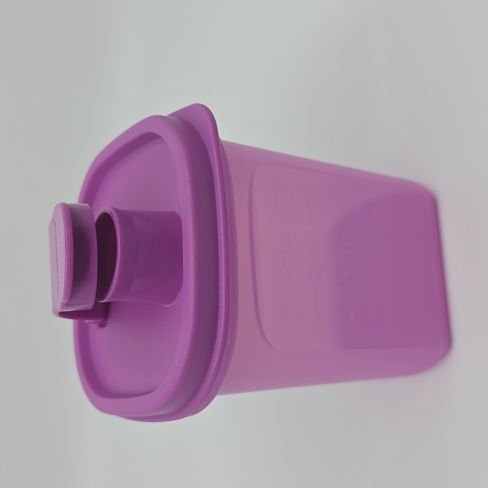 Tupperware Slim Line Mini Pitcher New
